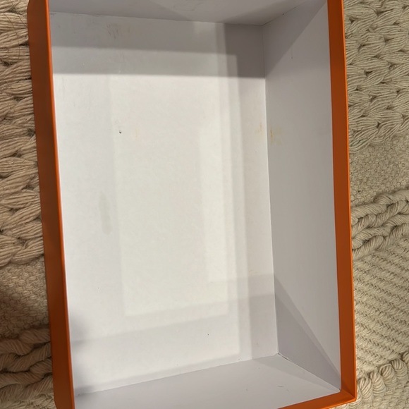 Hermes empty shoe box with ribbon - Picture 5 of 5